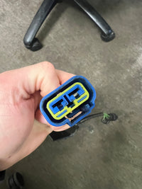 Load image into Gallery viewer, Yamaha 225hp 4 stroke Outboard Rectifier regulator (69J-81960-11-00)
