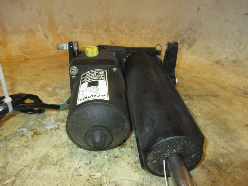 Mercury 115hp 4 stroke outboard Tilt Trim Unit