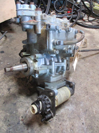 Load image into Gallery viewer, Evinrude 7.5hp outboard crankcase powerhead
