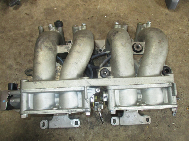 Yamaha 115hp 4 stroke outboard Intake Manifold Throttle body 68V-13751-01