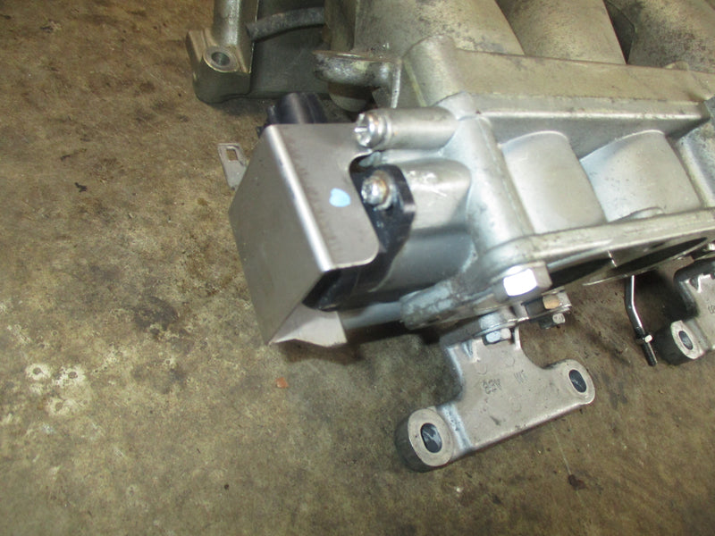 Yamaha 115hp 4 stroke outboard Intake Manifold Throttle body 68V-13751-01