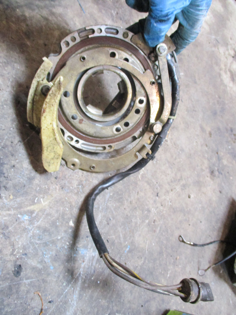 Evinrude 7.5hp outboard stator/ timer base (582022)