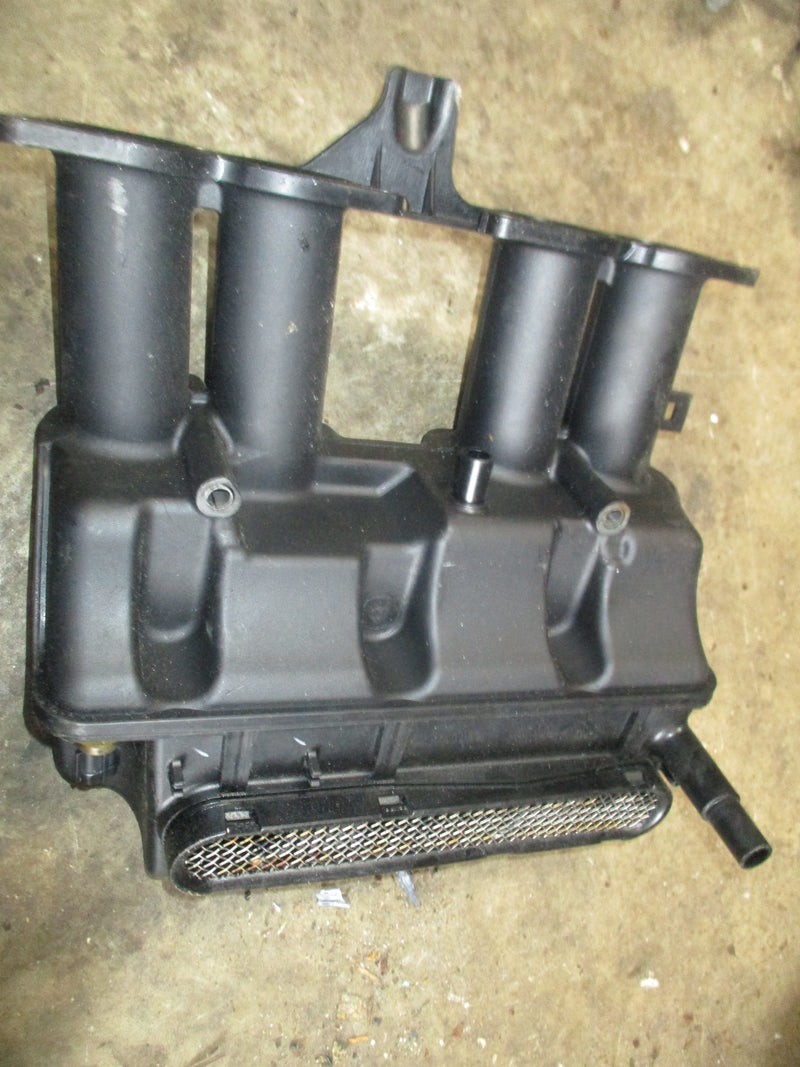 Yamaha 115hp 4 stroke outboard Intake Silencer 68V-14440-00