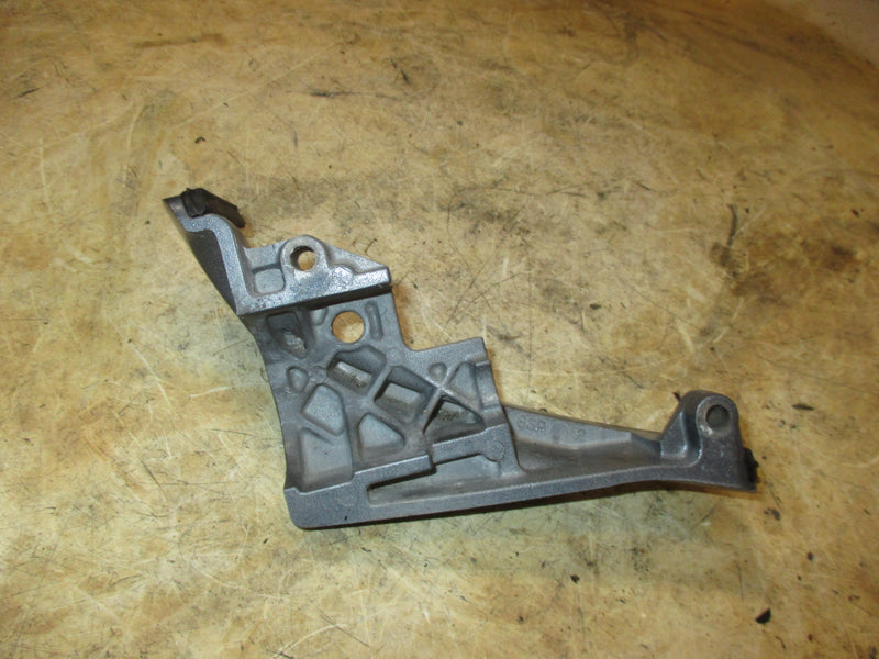 Yamaha 150hp 4 stroke outboard rigging grommet holder (63P-42738-00-8D) #44