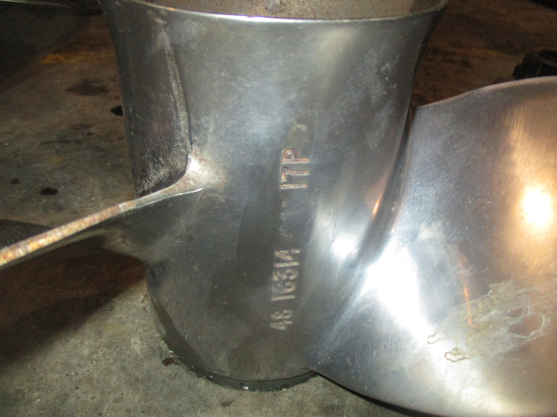 Mercury 135-200hp outboard stainless propeller set (48 61374) 17 pitch