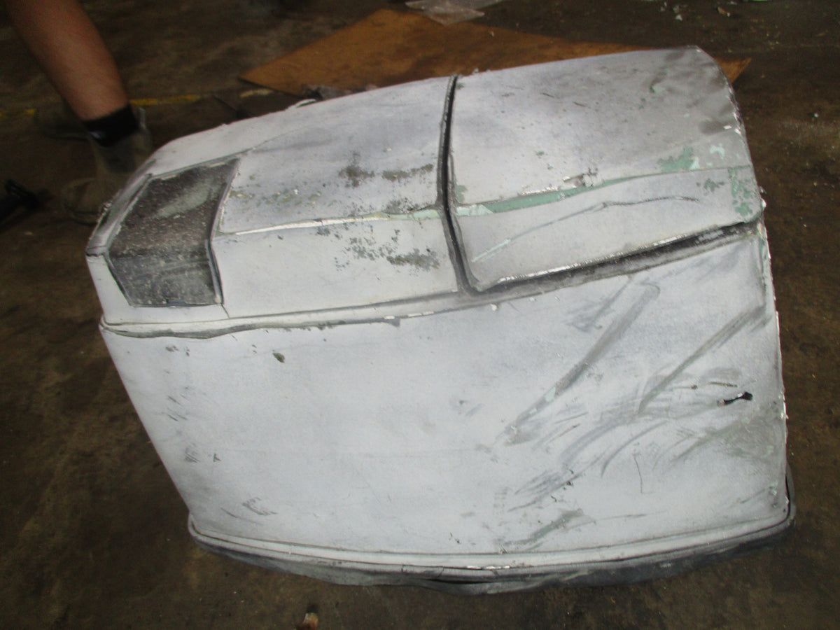 Nissan 120hp 2 stroke outboard top cowling