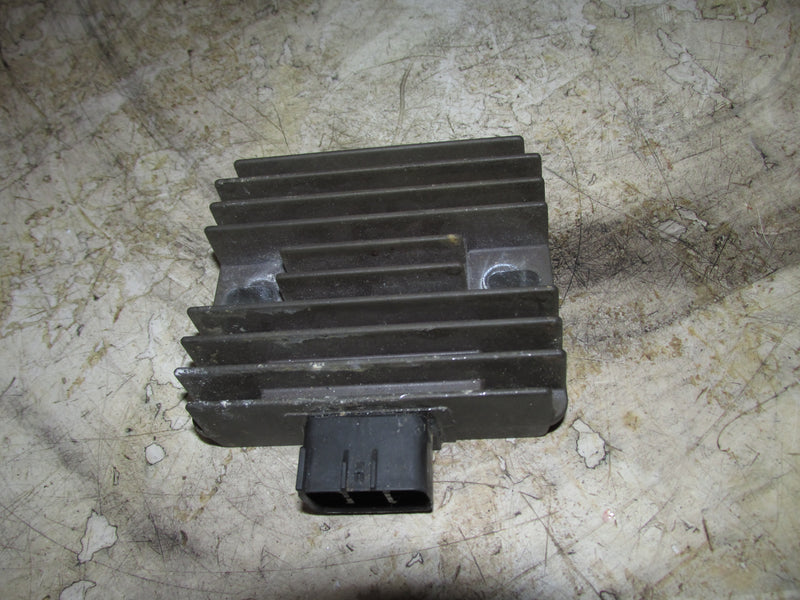 Yamaha 115hp 4 Stroke Outboard Rectifier Regulator (68V-81960-00-00)