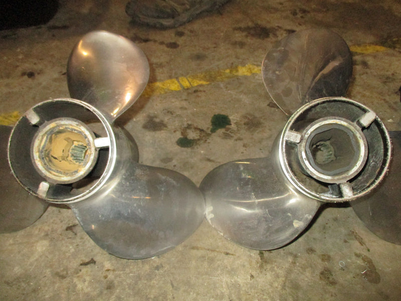 Mercury 135-200hp outboard stainless propeller set (48 61374) 17 pitch