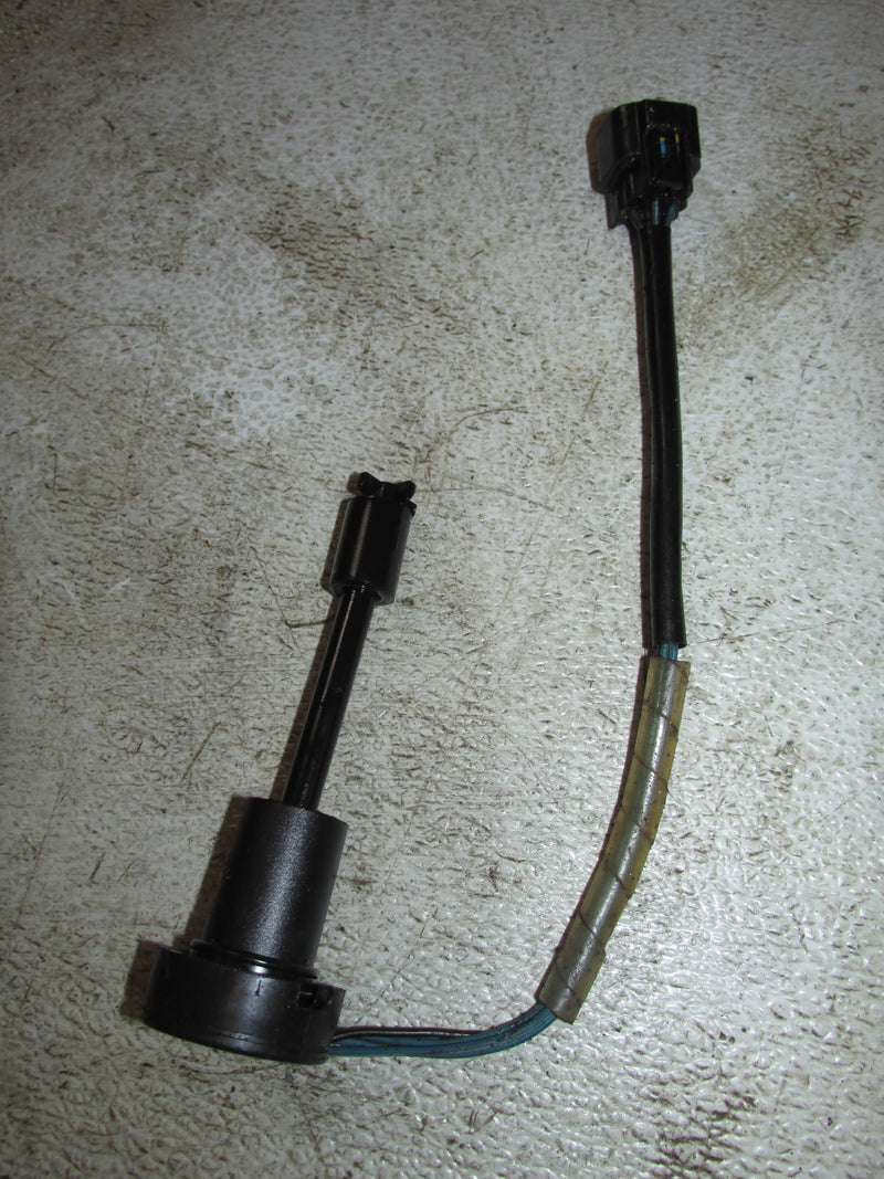 Yamaha 200hp HPDI 2 Stroke Outboard Oil Level Sensor