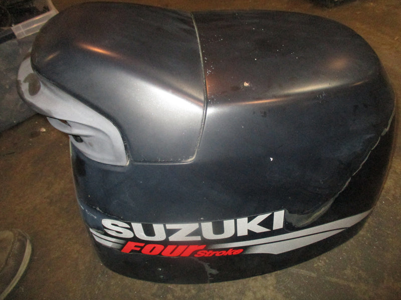 Suzuki DF140 outboard top cowling