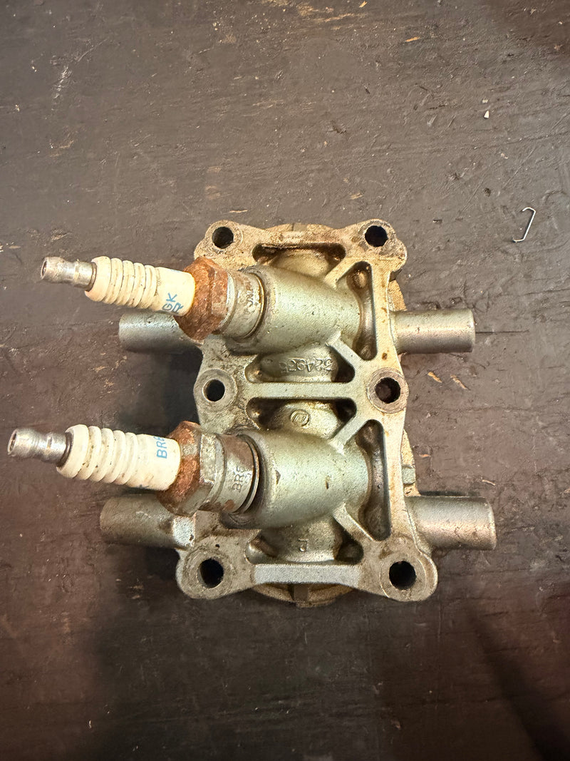 Evinrude 4.5hp 2 Stroke Outboard cylinder head