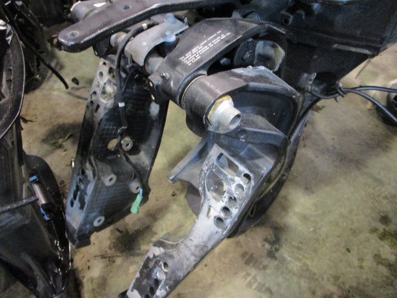 Suzuki DF225 225hp outboard 25" midsection