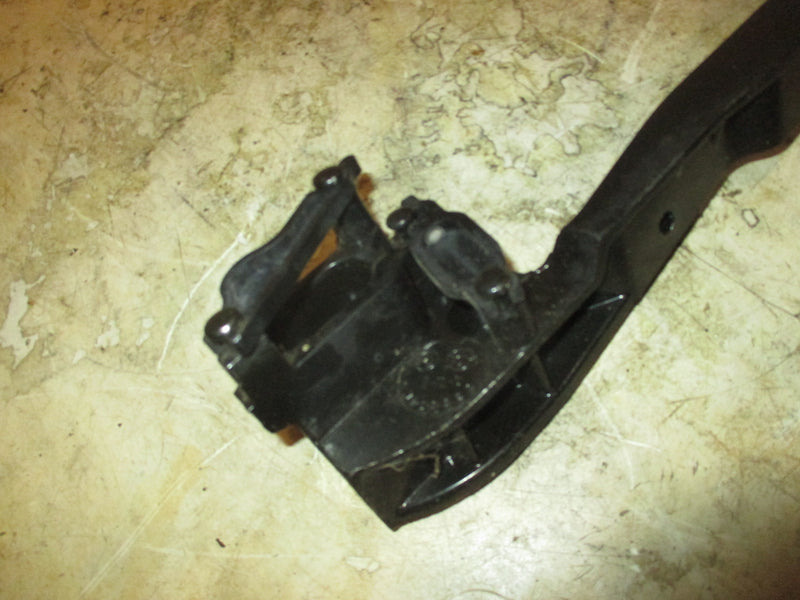 Yamaha/Mercury 115hp 4 stroke outboard Throttle / Shift Cable Bracket (888834C)