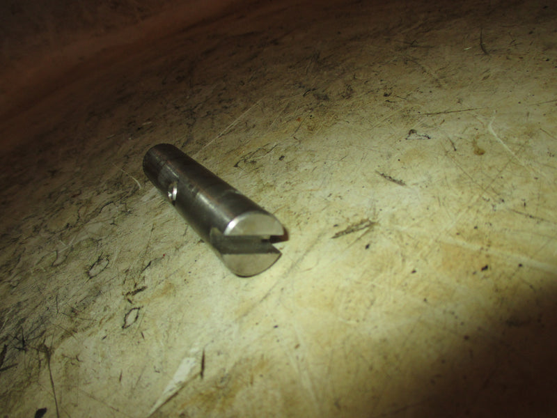 Yamaha/Mercury 115hp 4 stroke outboard Trim Pin (996251)