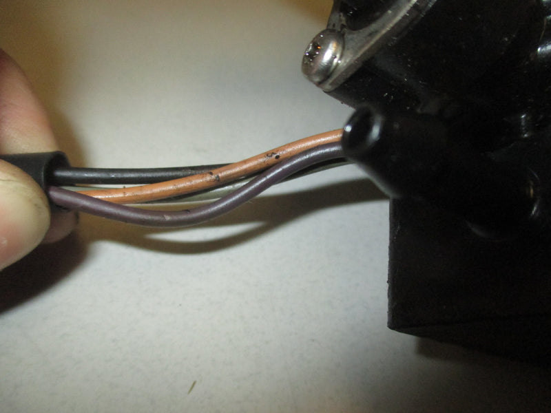 Johnson Evinrude 2 Stroke Outboard 4 Wire VRO Fuel Pump