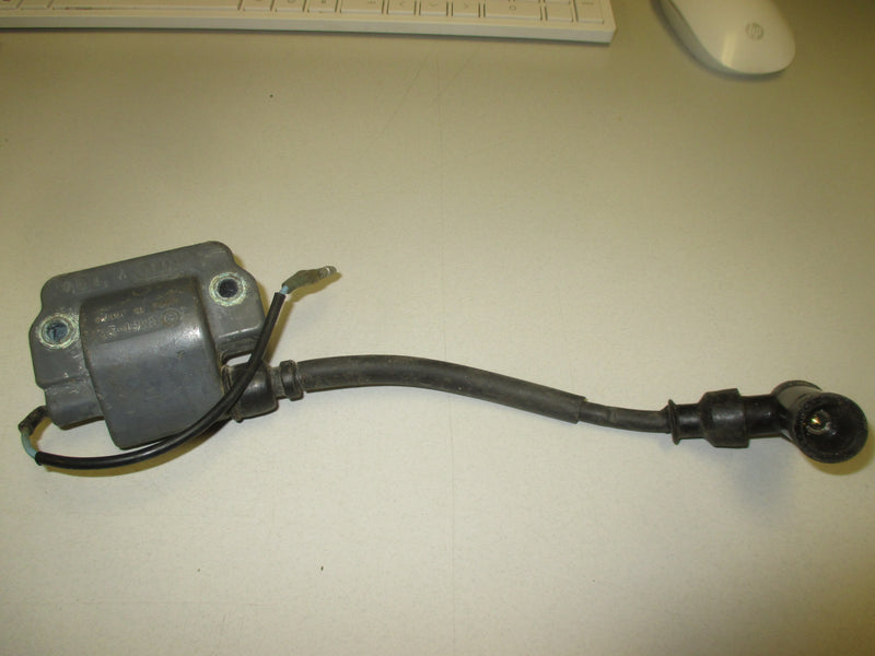 Suzuki dt 115 / 140 2 stroke outboard ignition coil CM61-25 (Blue)