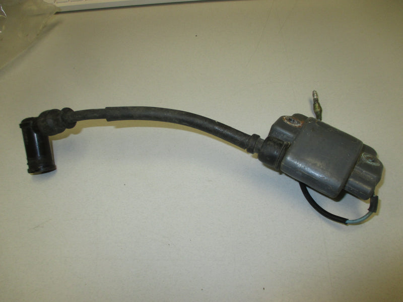 Suzuki dt 115 / 140 2 stroke outboard ignition coil CM61-25 (Blue)