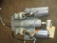 Load image into Gallery viewer, Yamaha 250hp 4 stroke outboard tilt trim unit 69J-43800-01-4D
