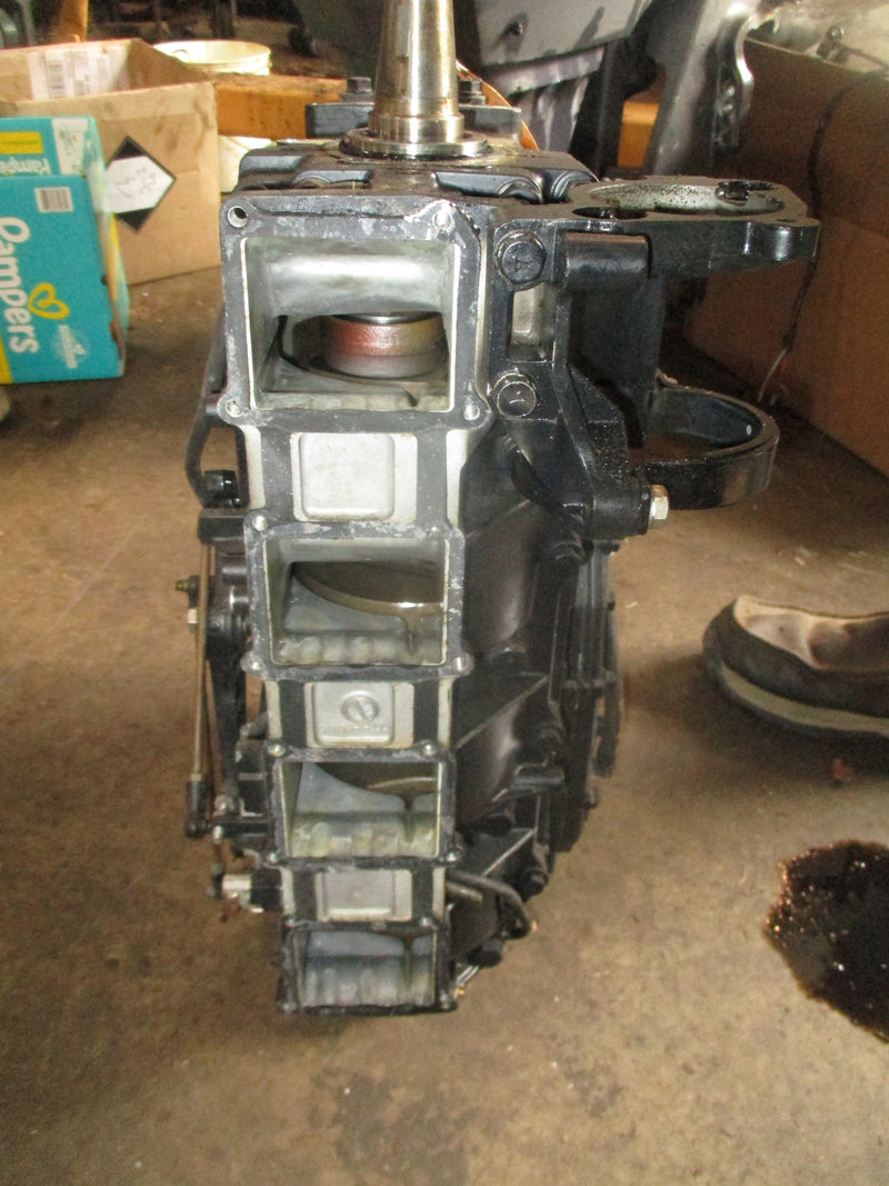 Nissan 120hp 2 stroke outboard crankcase powerhead