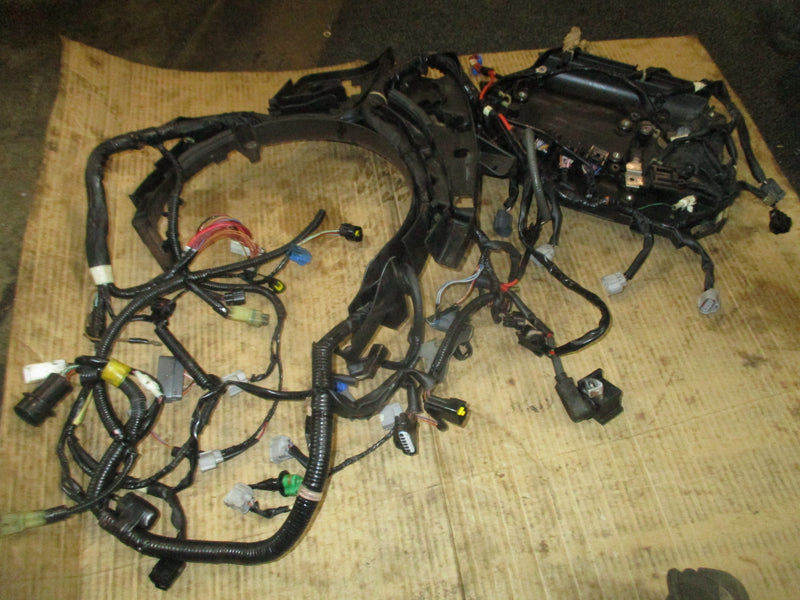 Yamaha 250hp 4 stroke outboard engine wiring harness (6P2-82590-31-00)