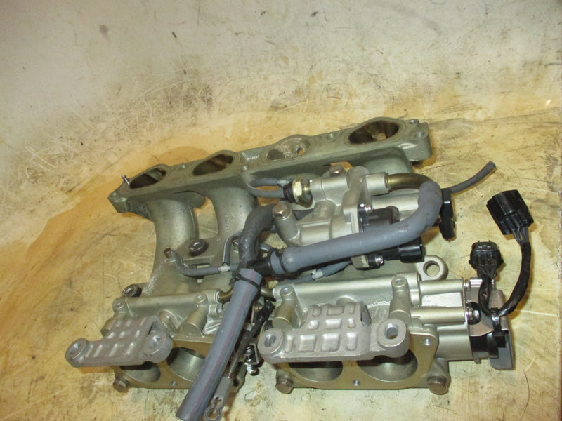 Yamaha 115hp 4 stroke outboard Intake Manifold/Throttle Body/Control Unit
