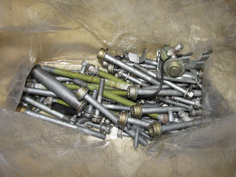 Yamaha 225hp 4 Stroke Outboard Miscellaneous Bolt Set
