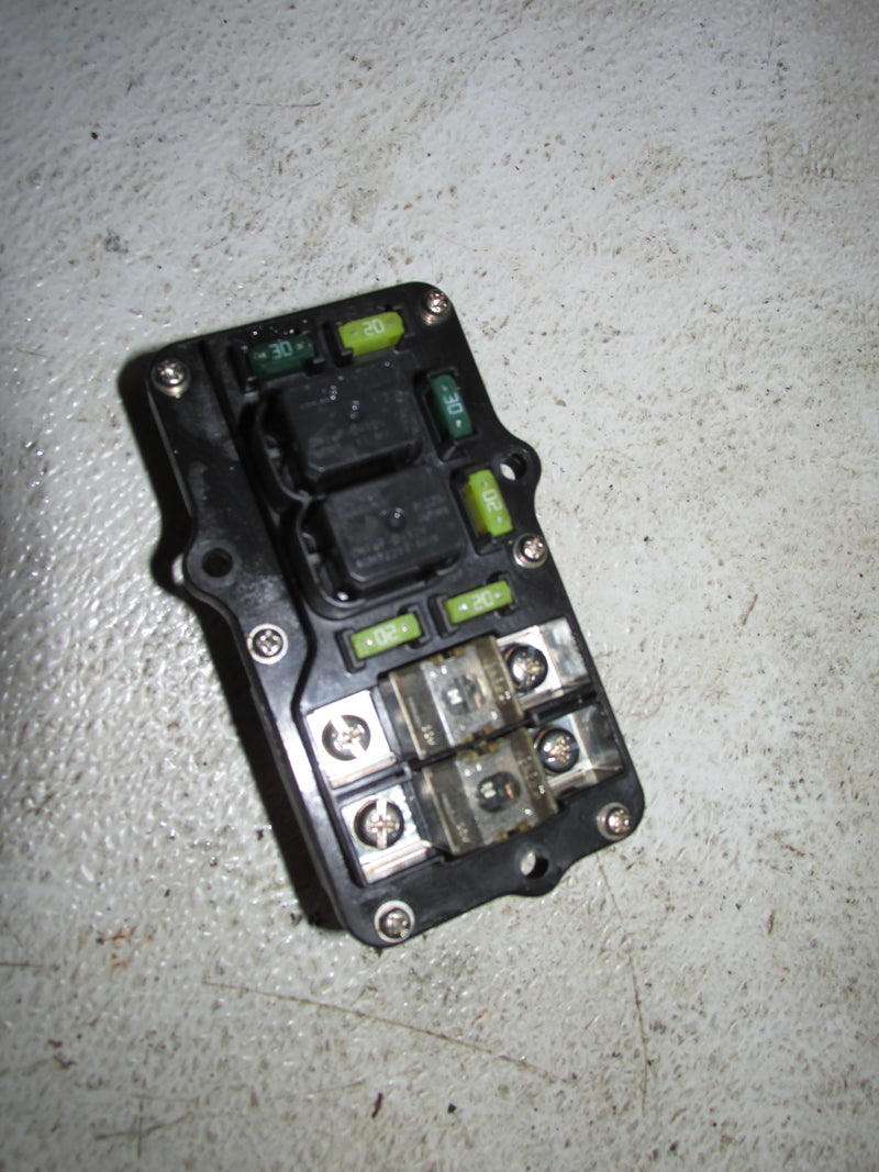 Yamaha 200hp HPDI 2 Stroke Outboard Fuse Box (68F-82710-01-00)