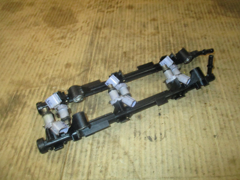 Yamaha 250hp 4 stroke outboard fuel rail injector set (6P2-13160-10-00)
