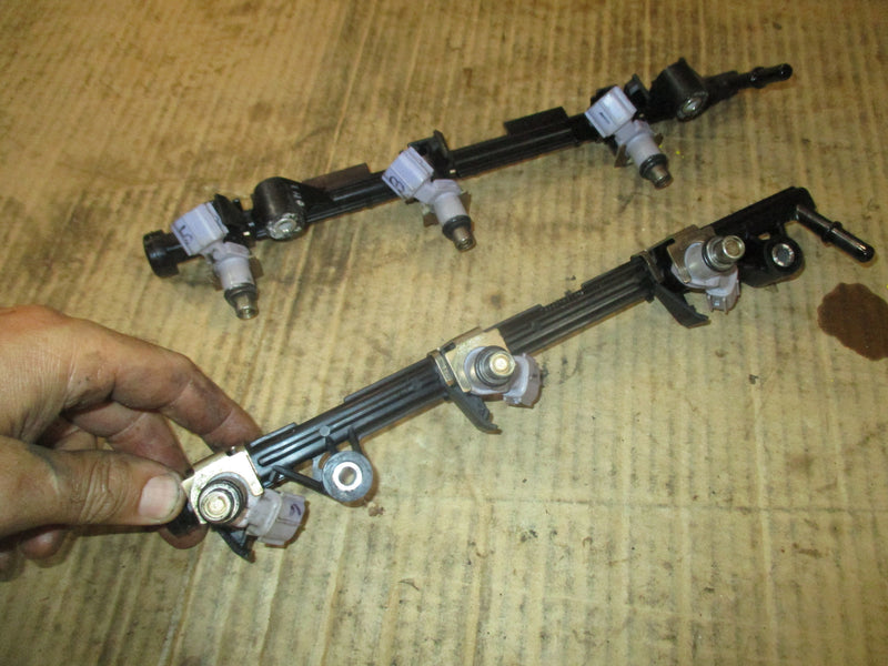 Yamaha 250hp 4 stroke outboard fuel rail injector set (6P2-13160-10-00)
