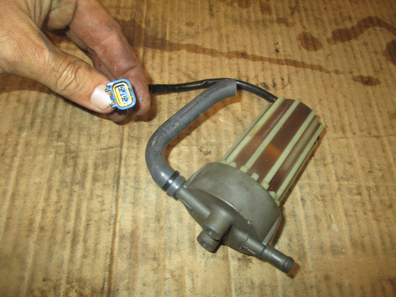 Yamaha 250hp 4 stroke outboard fuel filter and sensor (6P3-24560-00-00)