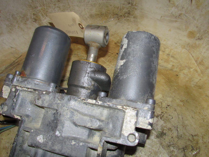 Yamaha 200hp 4 Stroke 3.3L Outboard Tilt trim unit (69J-01)