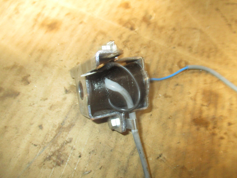 Nissan 120hp 2 stroke outboard magnetic choke solenoid (3C7760500)