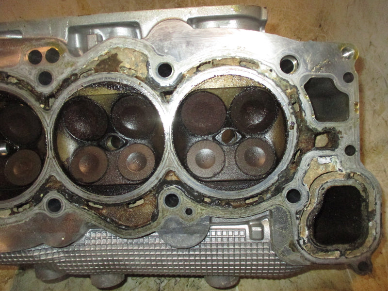 Yamaha 200hp VMAX SHO outboard Port Cylinder Head (6CB-10)