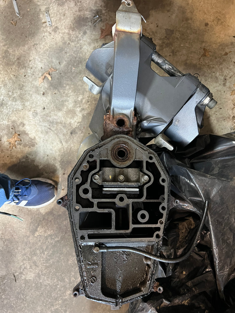 Yamaha 70hp 4 Stroke outboard 20 Inch Shaft Midsection