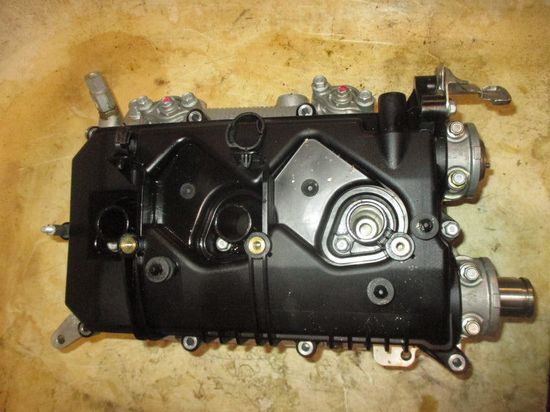 Yamaha 200hp VMAX SHO outboard Starboard Cylinder Head (6CB-10)