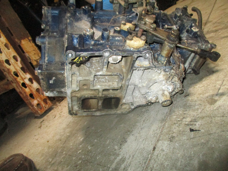 Nissan 70hp 2 stroke outboard crankcase powerhead