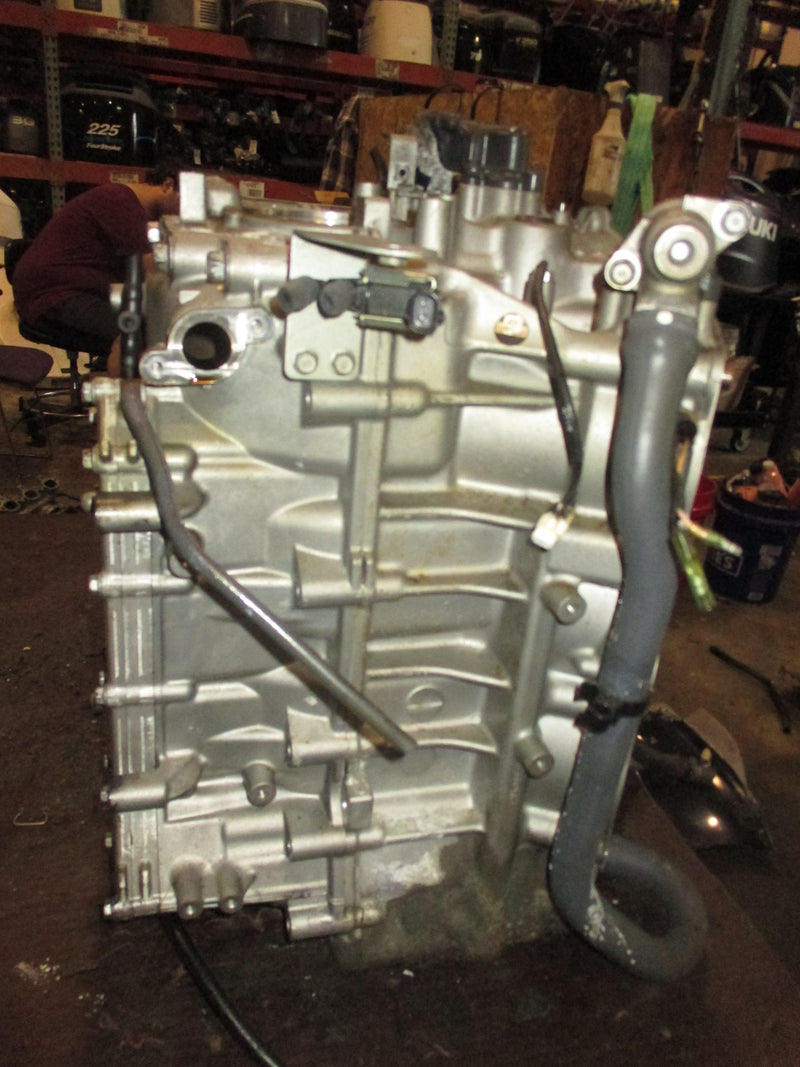 Yamaha 200hp VMAX SHO V6 outboard crankcase block 6CB-15100-10-00