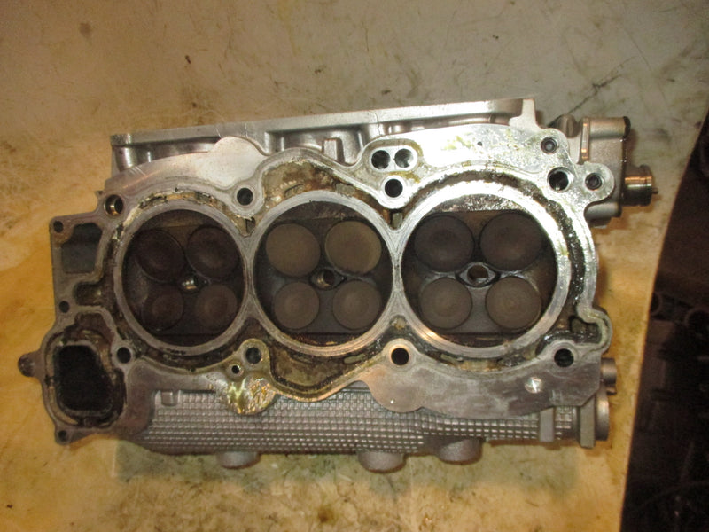 Yamaha 200hp VMAX SHO outboard Starboard Cylinder Head (6CB-10)
