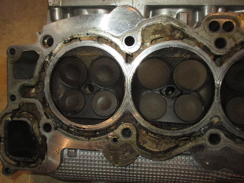 Yamaha 200hp VMAX SHO outboard Starboard Cylinder Head (6CB-10)