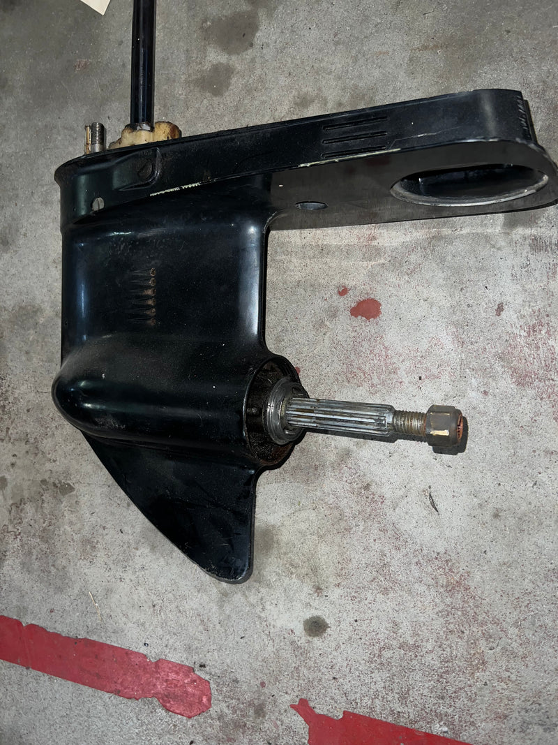Mercury 50hp 2 stroke outboard lower unit with 15" shaft