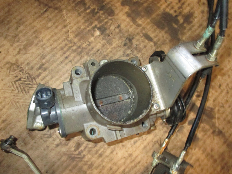 Honda BF200A 200hp outboard throttle body with shift bracket (16400-ZY3-A01)