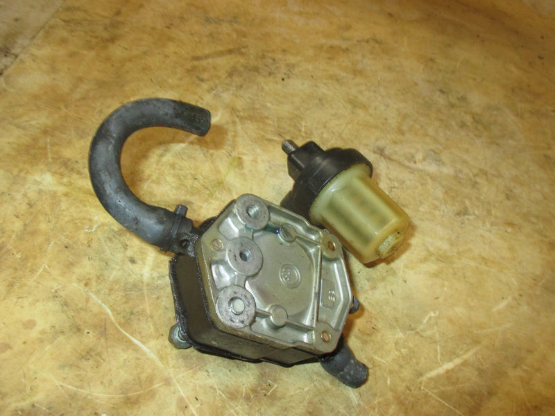 Yamaha 115hp 2 stroke outboard fuel pump and filter (6E5-24410-10)