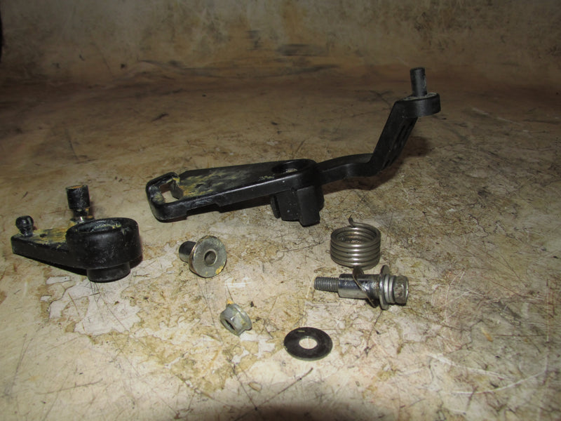 Yamaha 115hp 4 Stroke Outboard Throttle Bracket (68V-42154-00-00)