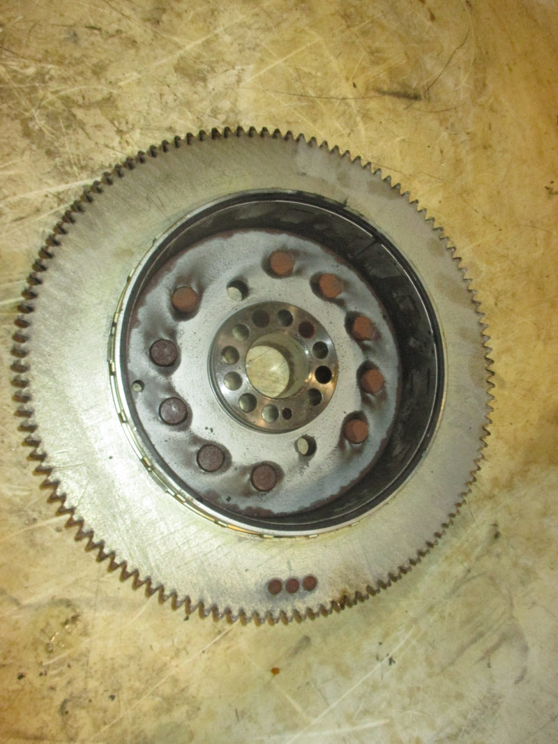 Yamaha 200hp VMAX SHO V6 outboard flywheel 6CB-W8145-10