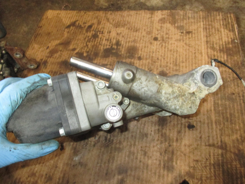 Honda BF200A 200hp outboard tilt trim unit