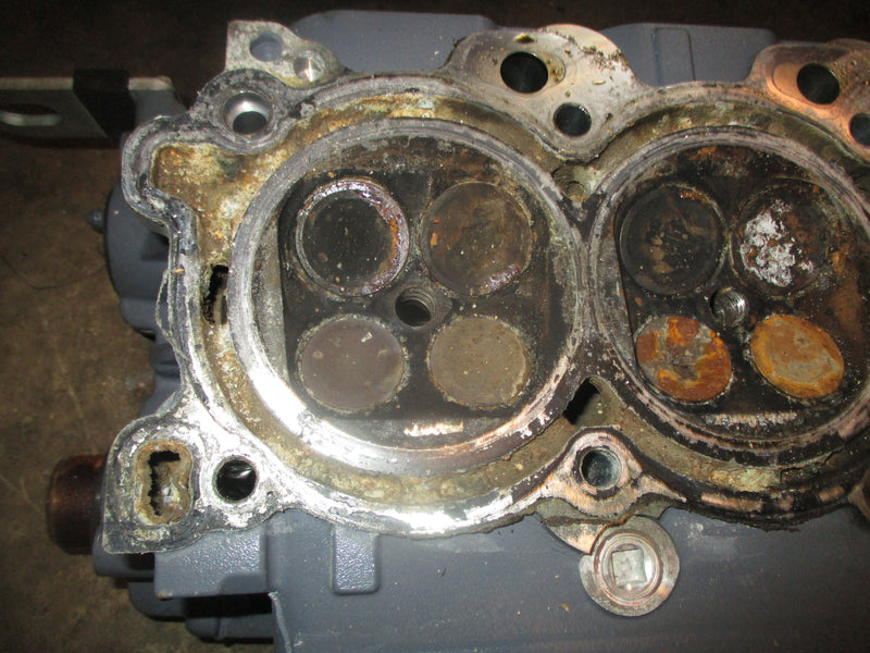 Yamaha 200hp 4 stroke outboard port cylinder head (69J-01)