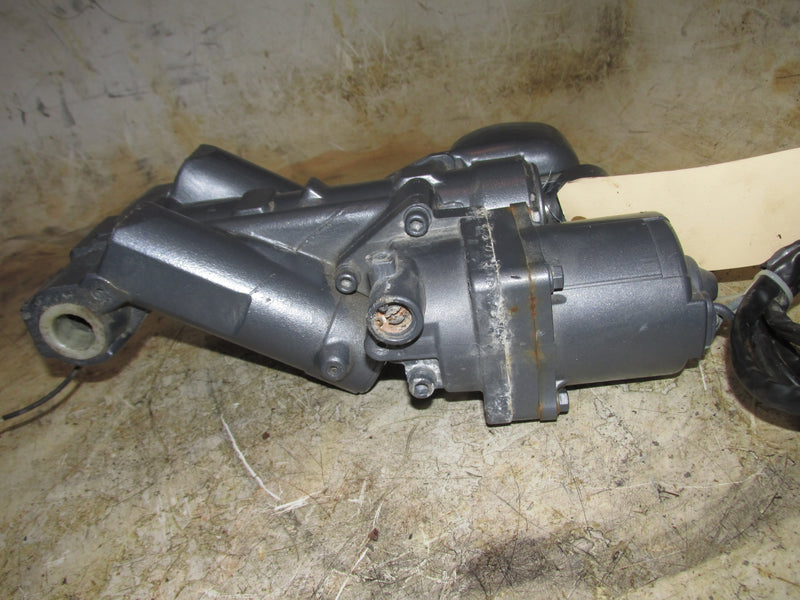 Yamaha 115hp 4 Stroke Outboard Tilt trim unit (68V-43800-01-4D)