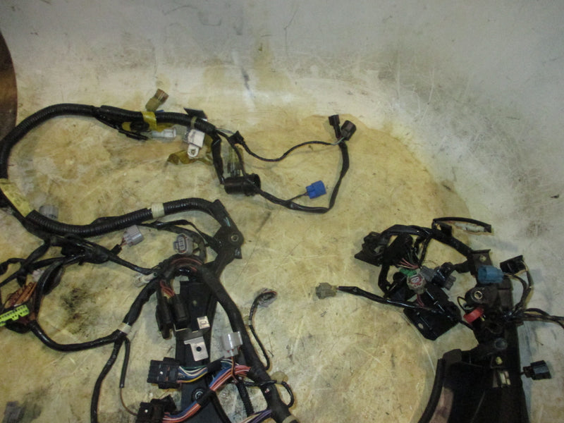 Yamaha 200hp VMAX SHO V6 outboard engine wiring harness 6CB-82590-02