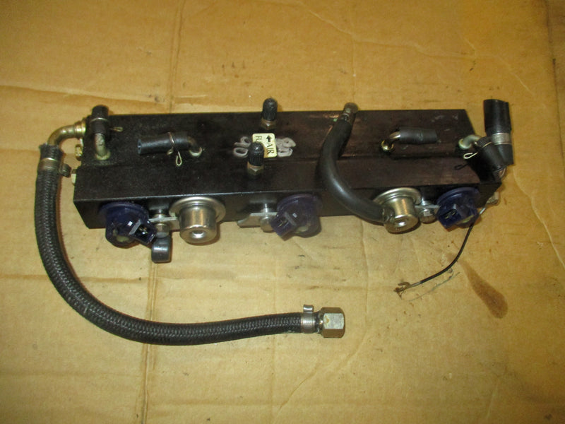 Nissan 70hp 2 stroke outboard fuel rail and injectors