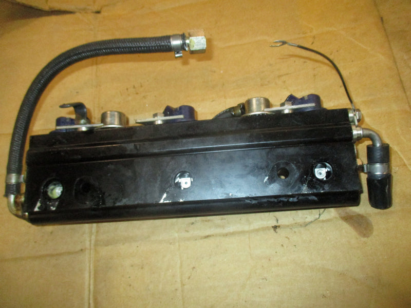 Nissan 70hp 2 stroke outboard fuel rail and injectors